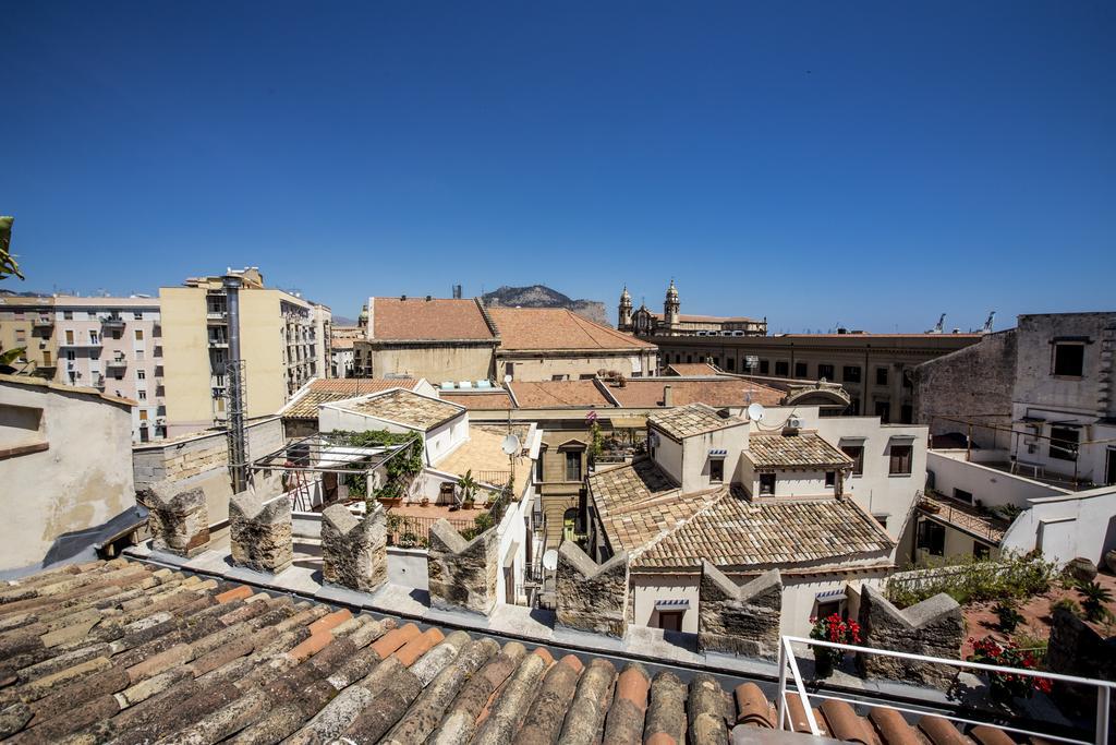 Palazzo Vatticani Bed and Breakfast Palermo Exterior foto